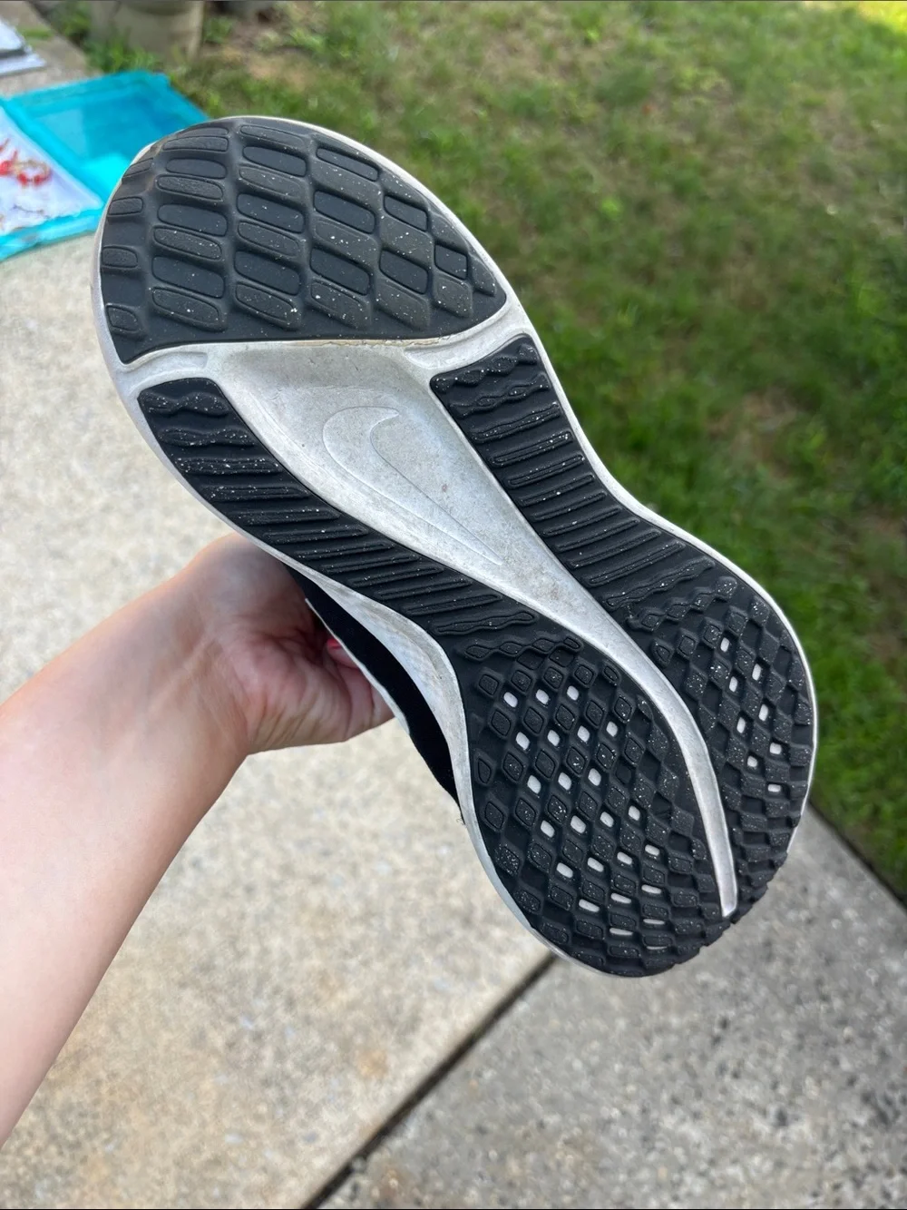 Nike Men’s Black and White Athletic Running Shoes